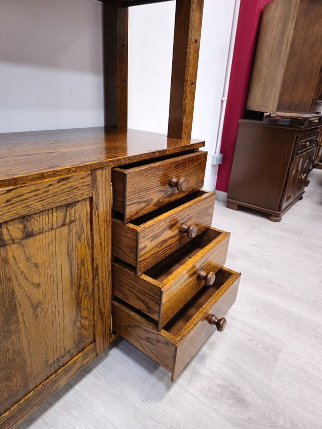 Estante Macizo de Roble Rustico