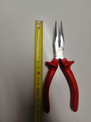 ALICATE UNIVERSAL, DE CORTE Y DE PUNTA