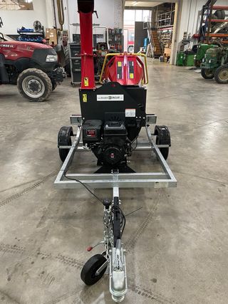 Biotrituradora gasolina remolcada