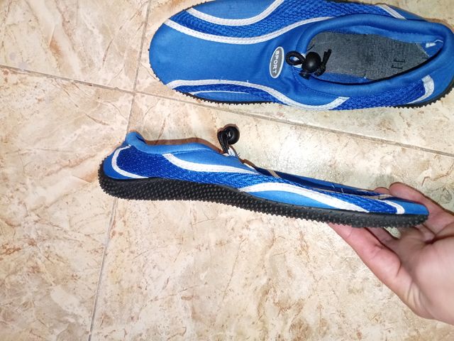 Zapatos de agua