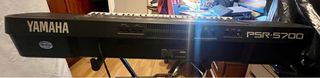 Teclado work station Yamaha PSR 5700