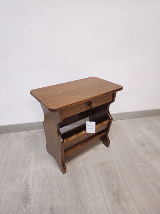 Tavolino da caffè rustico con cassetto portariviste