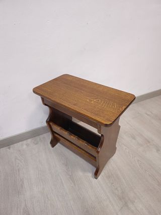 Tavolino da caffè rustico con cassetto portariviste