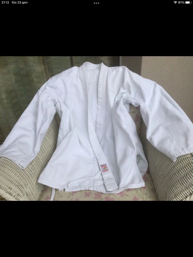 Divisa Karate per bimbi 11/12 anni  140 cm.