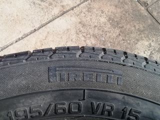 Llanta 15\" lancia thema. 