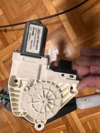 Elevalunas Audi a5 8T  4F0 959 802D