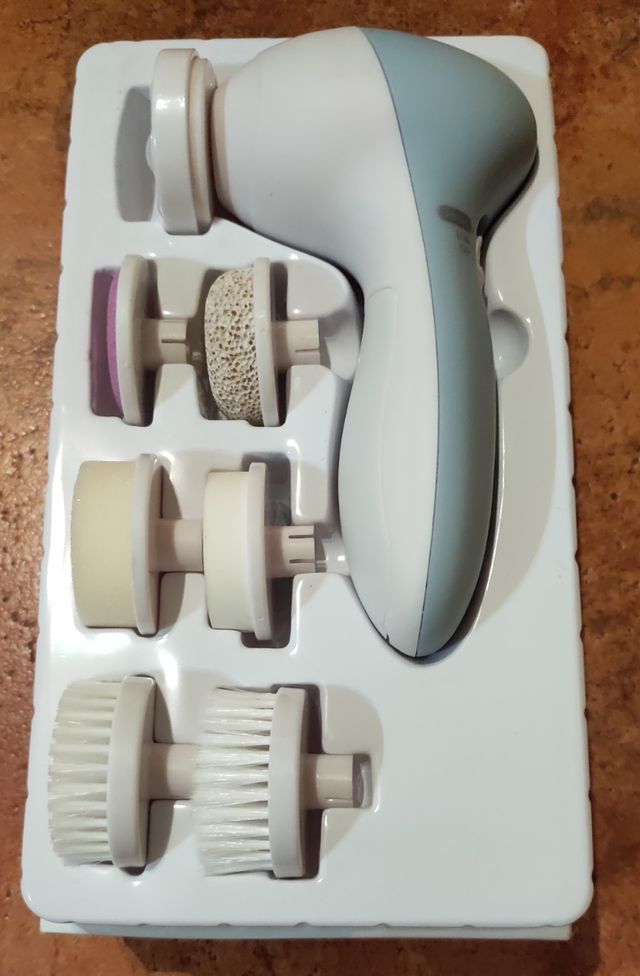 Cepillo giratorio de limpieza facial