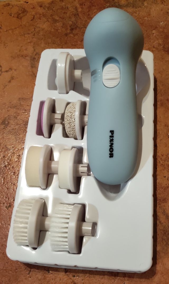 Cepillo giratorio de limpieza facial