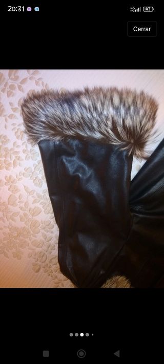 Abrigo piel negro