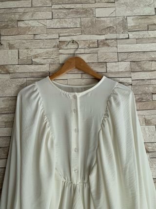 Blusa volantes