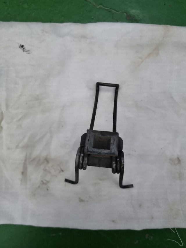 Soporte radiador Peugeot 106