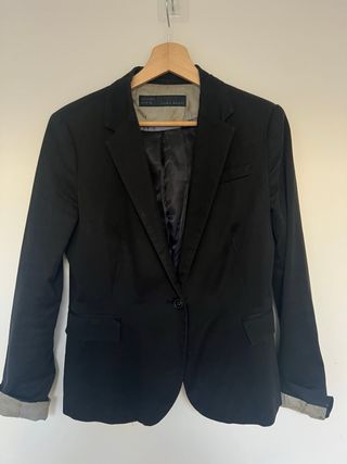 Blazer negra mujer zara