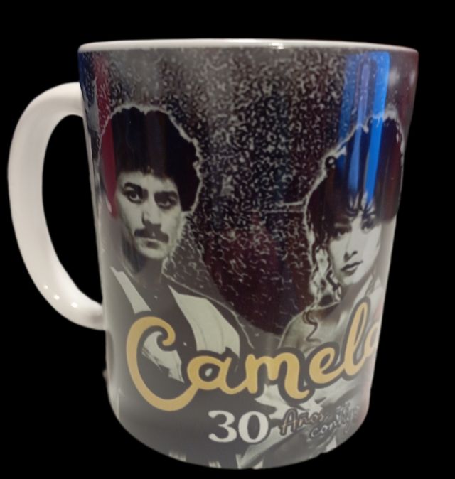 Taza 30 aniversario camela