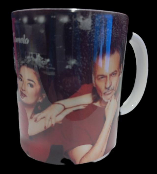 Taza 30 aniversario camela