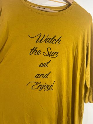 Camiseta manga codo mostaza