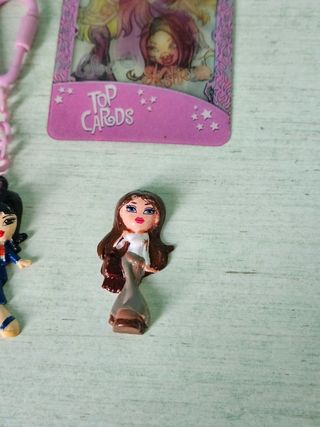 Top Cards Bratz #128 e portachiavi