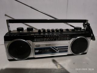 Radio cassette imitación antiguo
