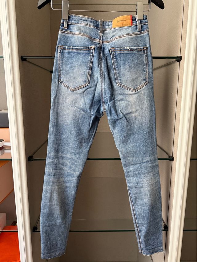 Jeans skinny a vita alta Stradivarius