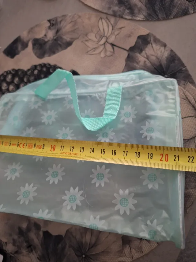 Set 3 neceseres maquillaje flores