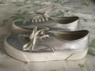 Zapatillas plataforma metalizadas Pull & Bear