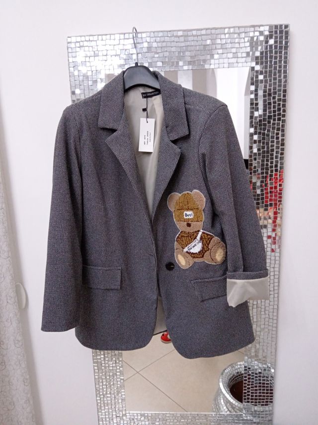 Giacca con orsetto teddy