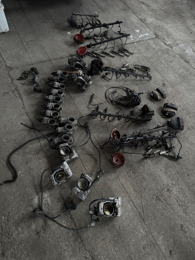 Despiece motor bmw mercedes v12