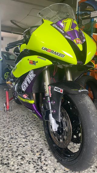 Yamaha r6