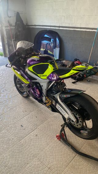 Yamaha r6