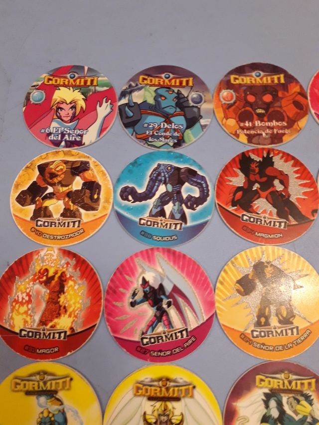 30 tazos GORMITI