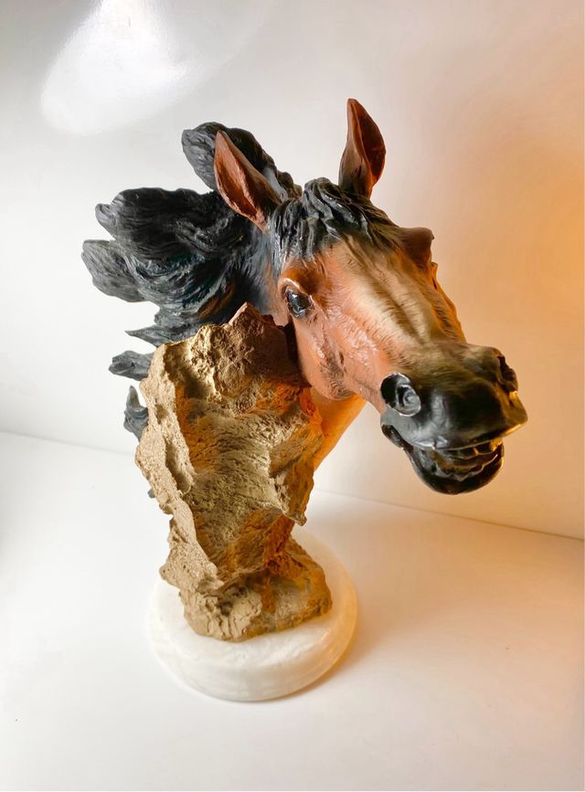 ESCULTURA DE BUSTO DE CABALLO ENRIQUE TÀRRECH