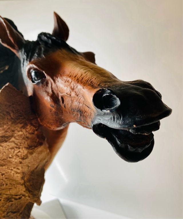 ESCULTURA DE BUSTO DE CABALLO ENRIQUE TÀRRECH