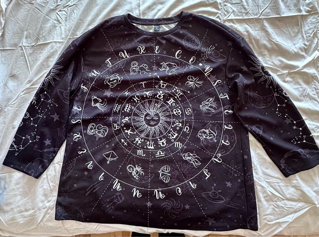 Sudadera oversize astros