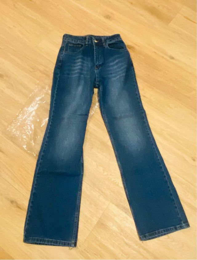 Vaquero elástico talle alto acampanado T34/6