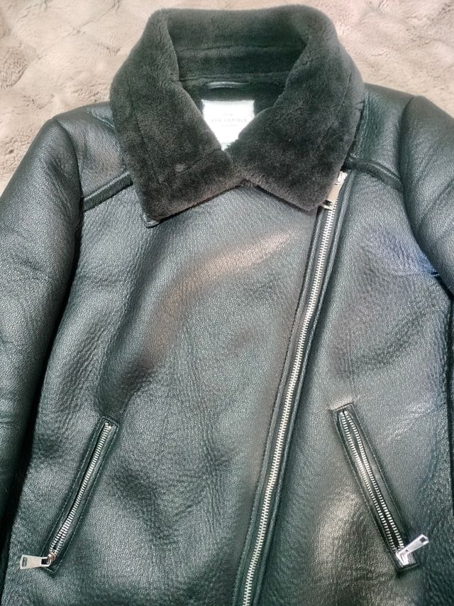 Chaqueta de mujer negra 