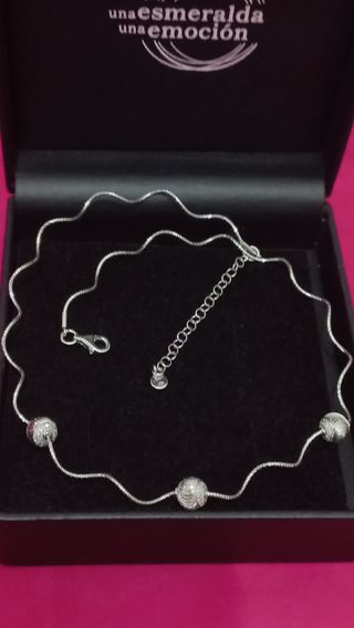 Collar de plata
