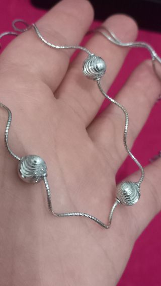 Collar de plata