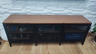 Mueble TV negro de Ikea