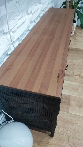 Mueble TV negro de Ikea