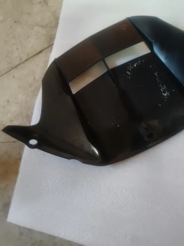 Moto Yamaha R6 2005. 2016 guardabarrros trasero