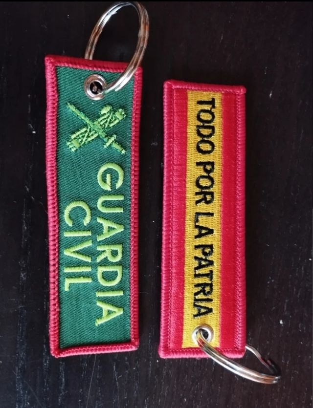 LLAVEROS TODO POR LA PATRIA