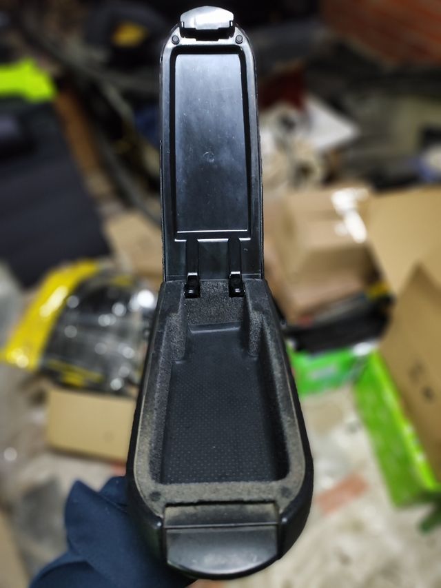 Apoyabrazos/ReposabrazosPiel Passat 3B/B5