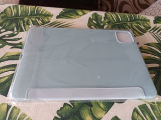 FUNDA TABLET 12.4"