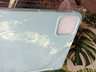 FUNDA TABLET 12.4"