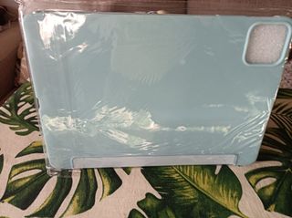 FUNDA TABLET 12.4"