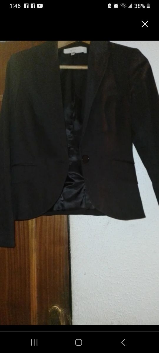 Chaqueta negra  Zara 36