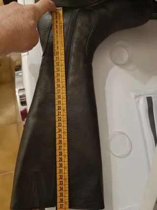 Stivali in vera pelle al ginocchio