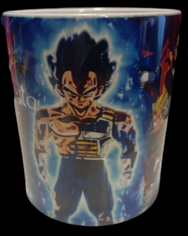 Taza vegeta dragón ball