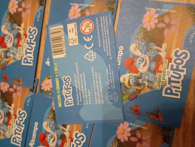 33 sobres pitufos colección Alcampo