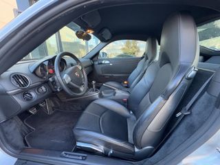 PORSCHE Cayman -
