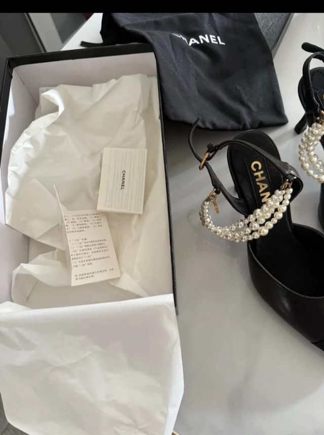 Zapatos Chanel talla 38